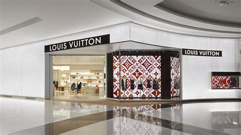 louis vuitton shoes price in dubai|Louis Vuitton Dubai mall.